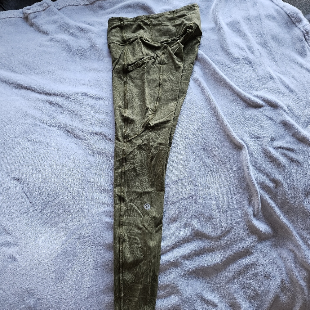 Lululemon fast and free leggings size 2